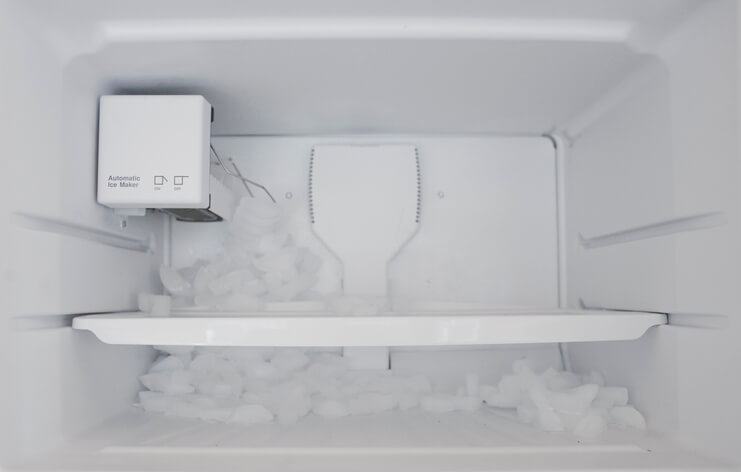 refrigerant making ice in an ice machine